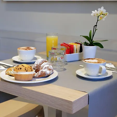 نافونا رومز روما