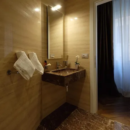 نافونا رومز 4*