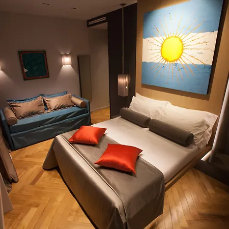 بيت ضيافة نافونا رومز 4*