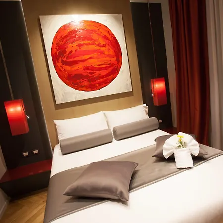 نافونا رومز 4* روما