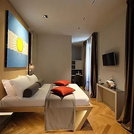 Navona 4*