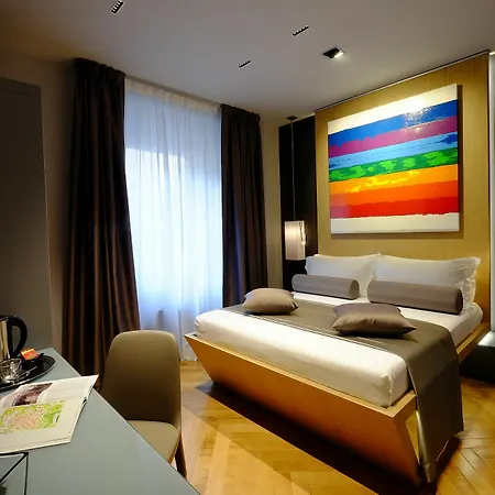 Guest house Navona 2*